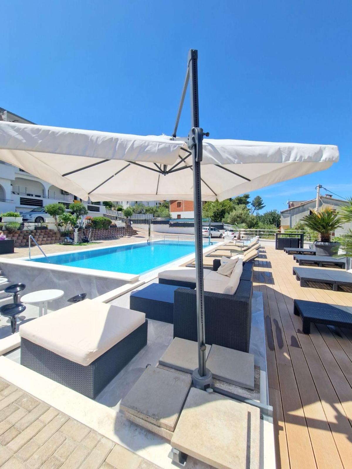 Apartments Silva With A View Of Sea Trogir Exterior photo