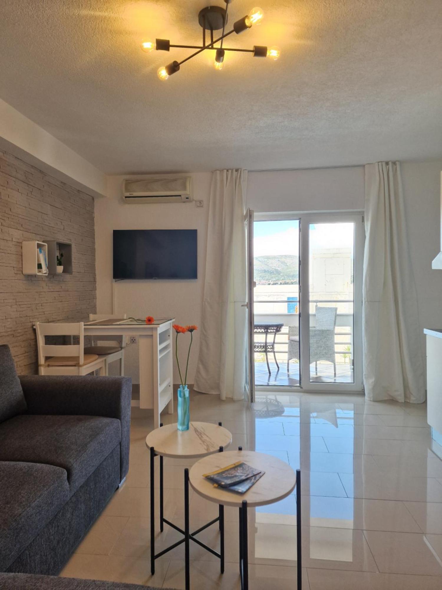Apartments Silva With A View Of Sea Trogir Exterior photo