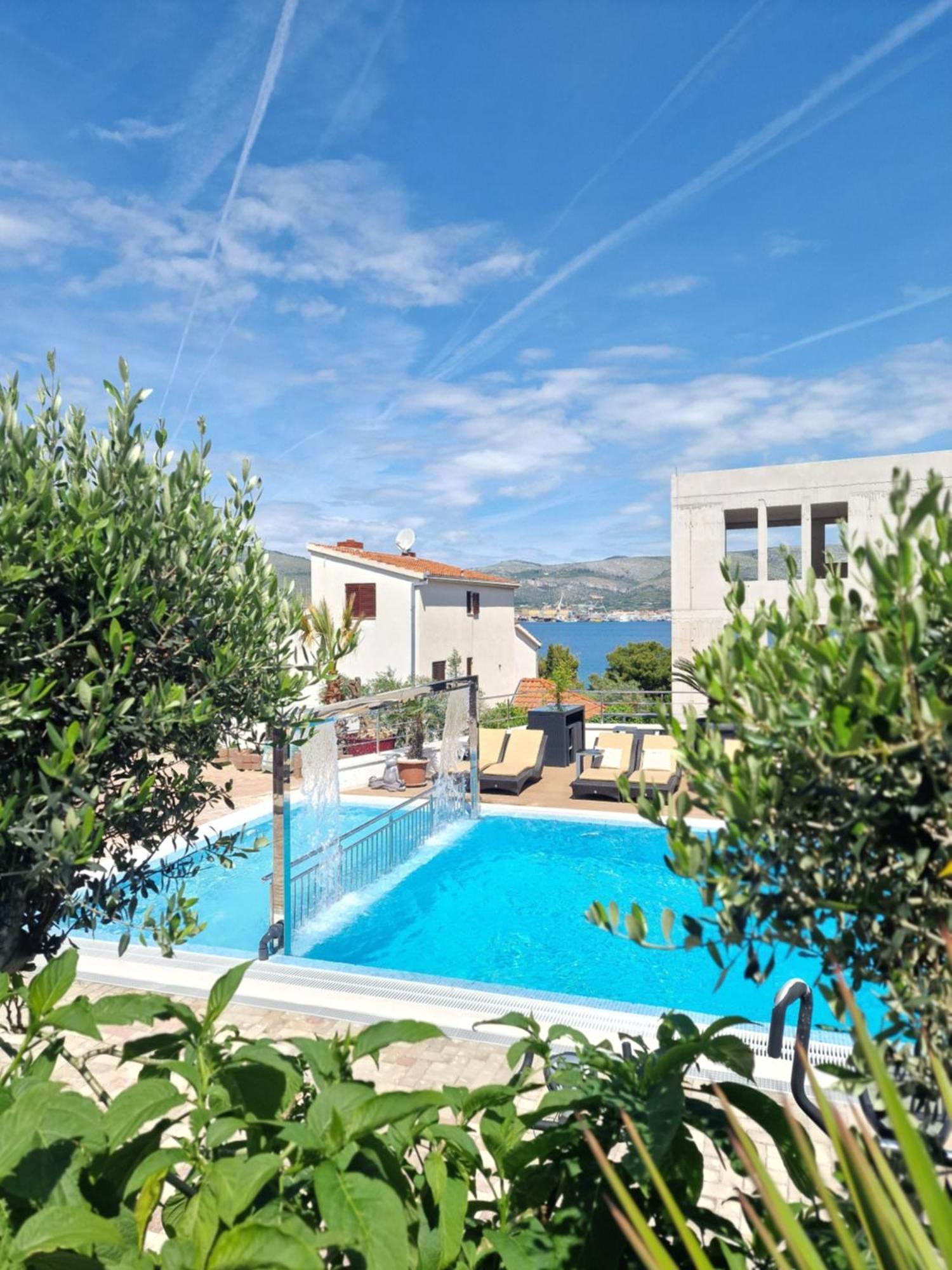 Apartments Silva With A View Of Sea Trogir Exterior photo