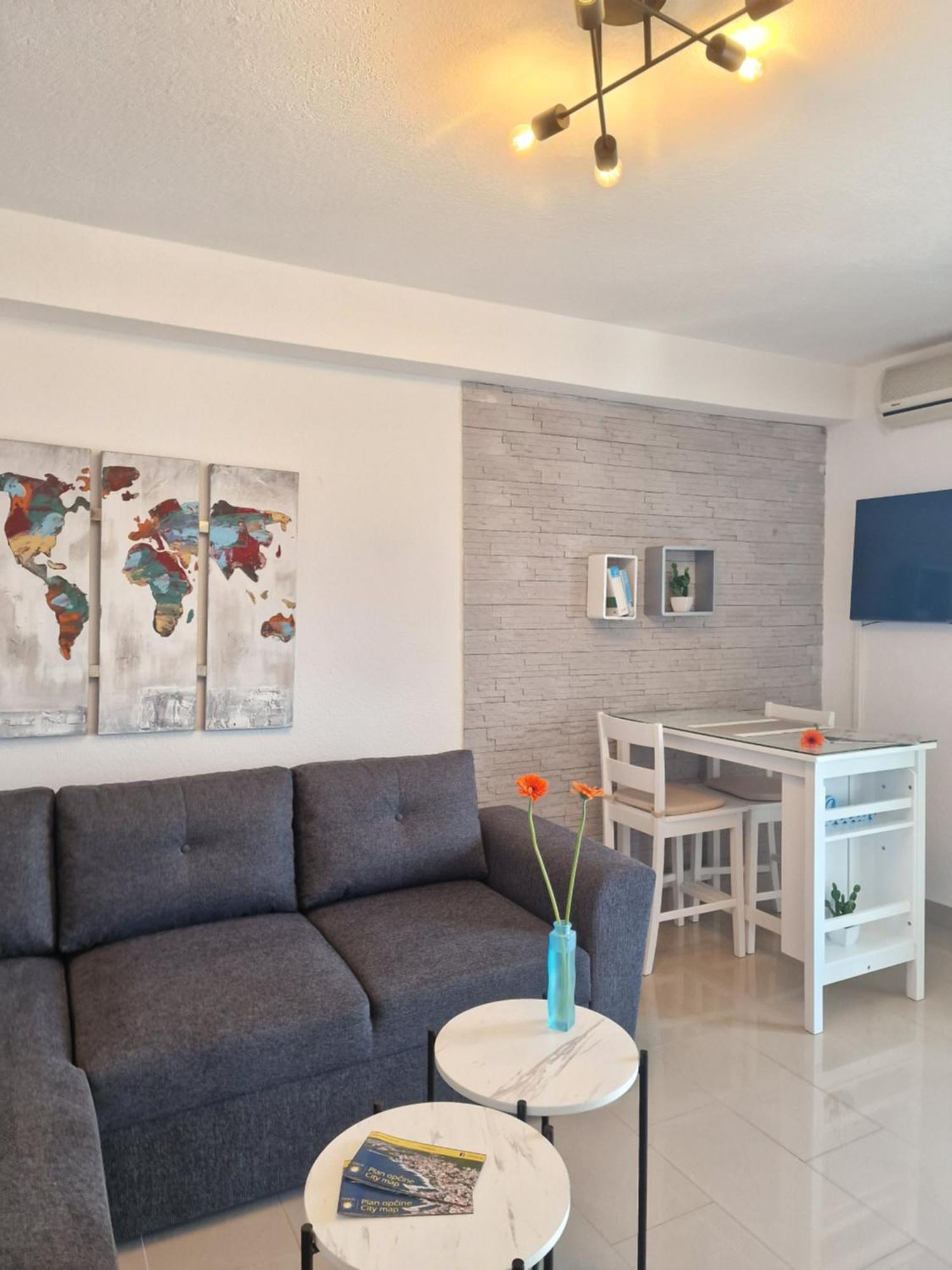 Apartments Silva With A View Of Sea Trogir Exterior photo