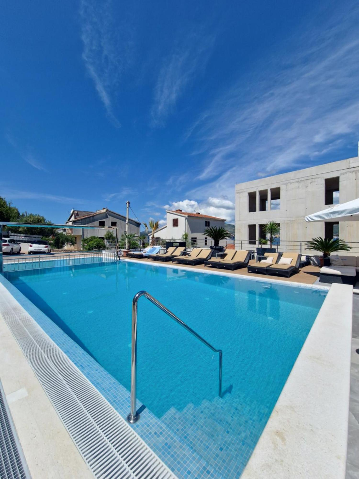 Apartments Silva With A View Of Sea Trogir Exterior photo