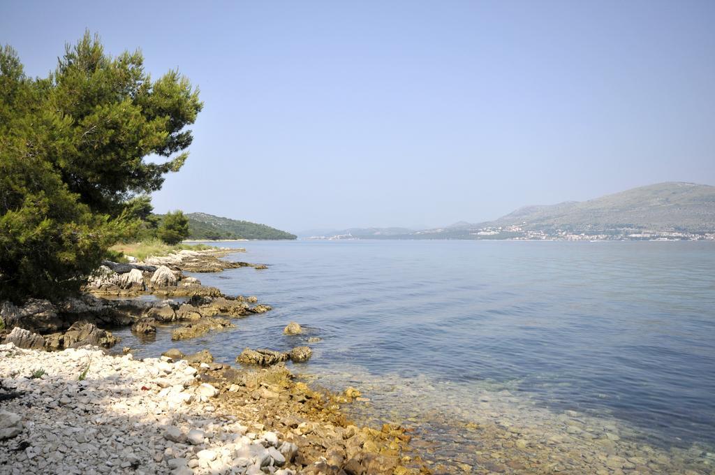 Apartments Silva With A View Of Sea Trogir Exterior photo
