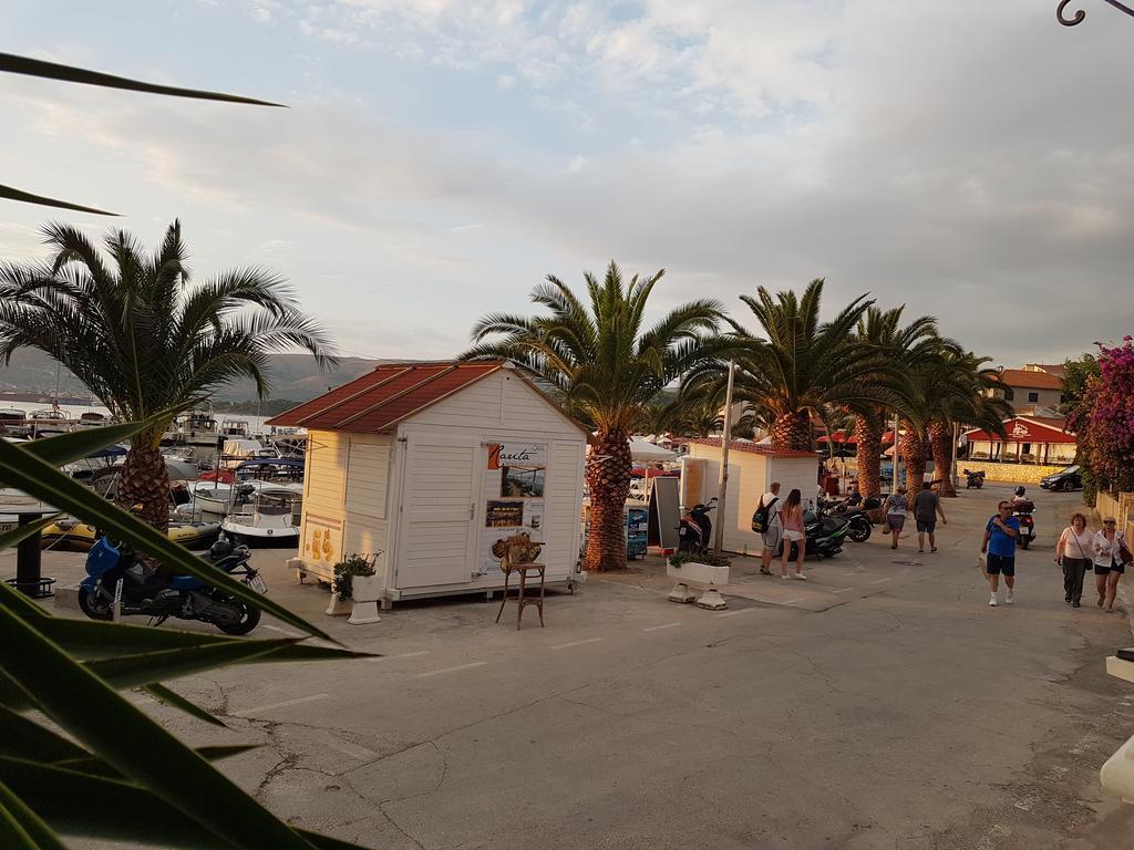 Apartments Silva With A View Of Sea Trogir Exterior photo