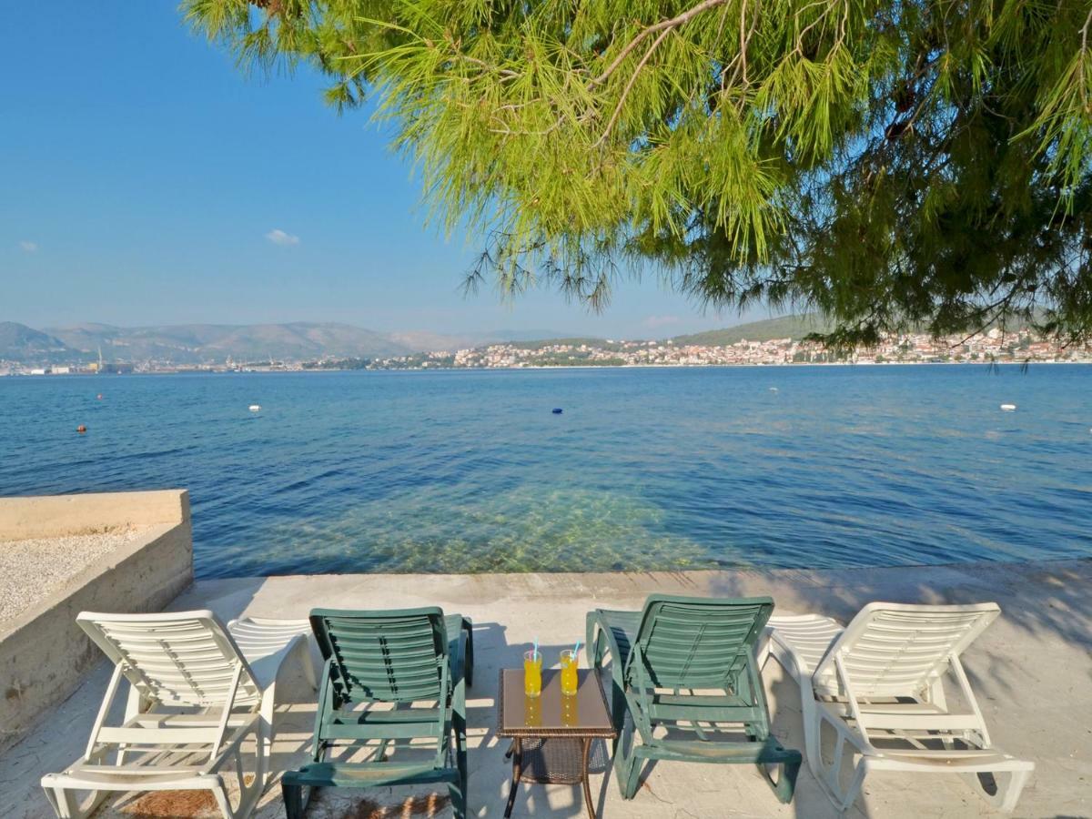 Apartments Silva With A View Of Sea Trogir Exterior photo