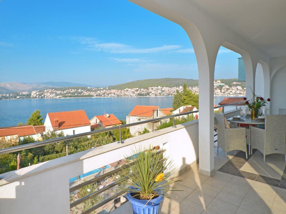Apartments Silva With A View Of Sea Trogir Exterior photo